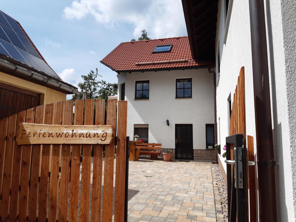 Ferienwohnung Reissmann Heinsdorfergrund Εξωτερικό φωτογραφία